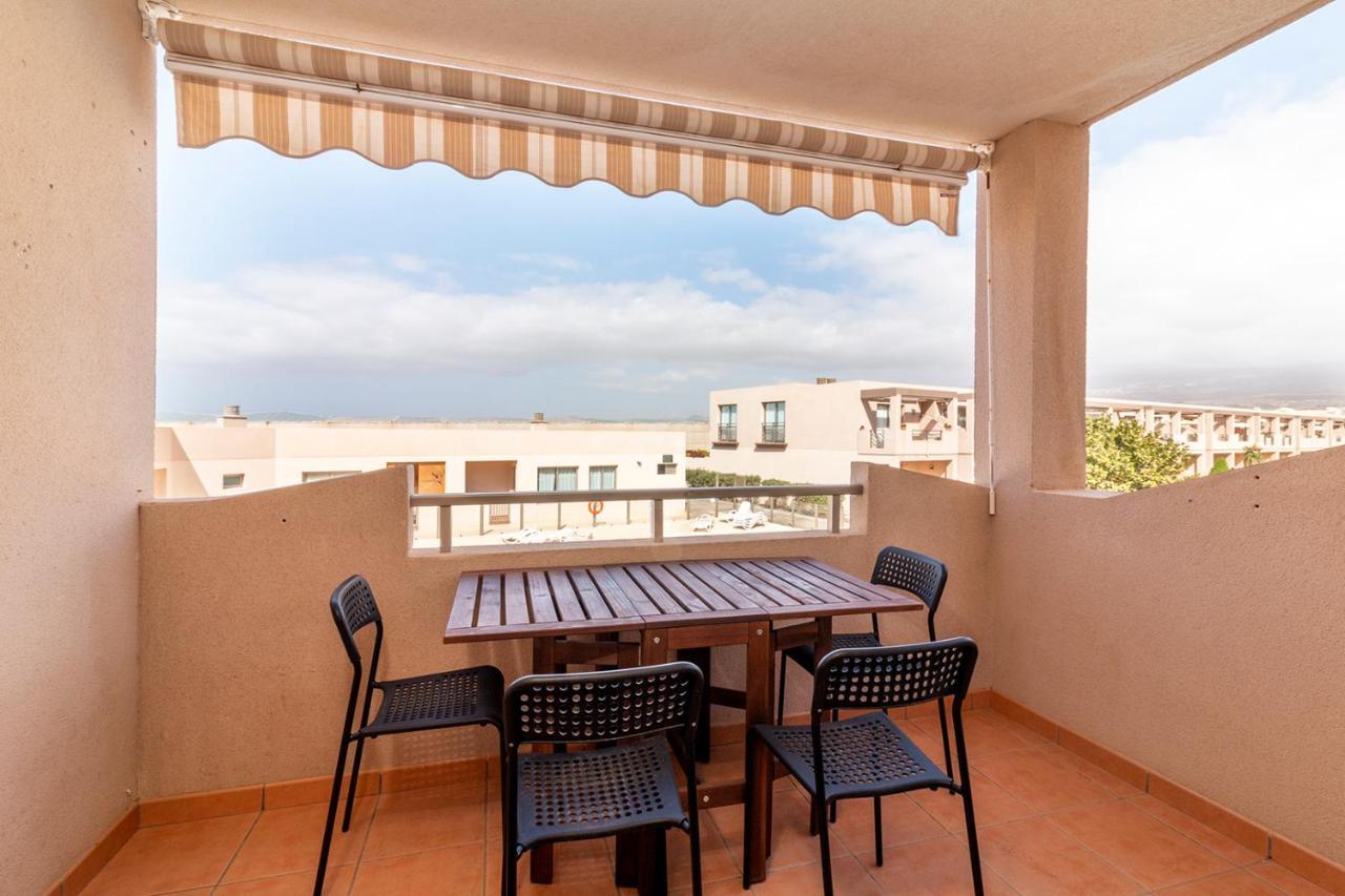 Homeforguest Apartamento En La Tejita Con Piscina, Terraza Y Wifi Granadilla De Abona Buitenkant foto