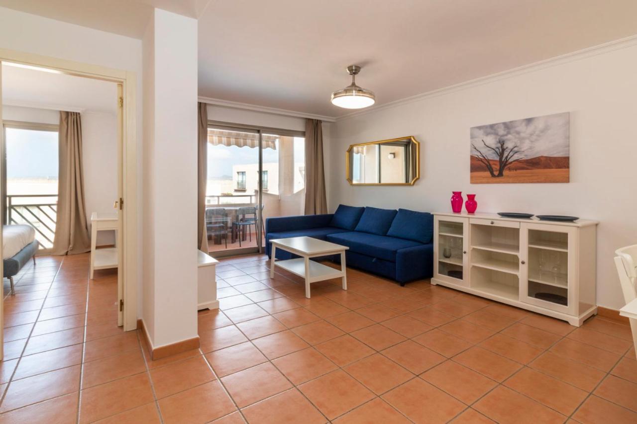 Homeforguest Apartamento En La Tejita Con Piscina, Terraza Y Wifi Granadilla De Abona Buitenkant foto